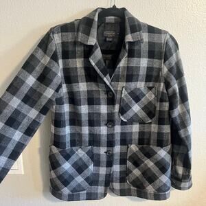 Pendleton 100% Virgin Wool Black and White Plaid Jacket Shacket Size S